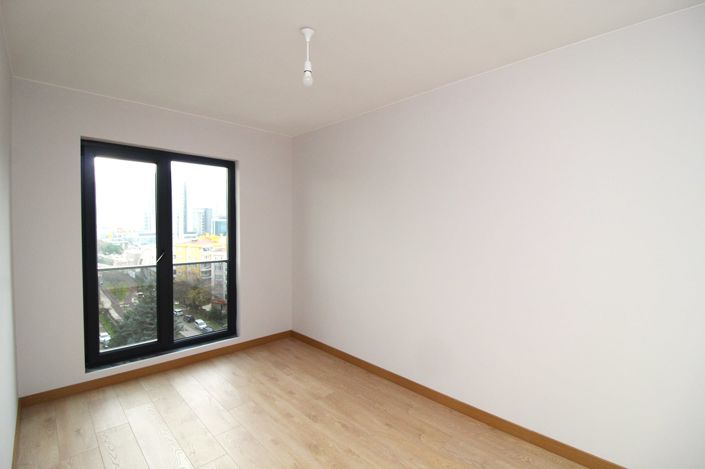 Image No.11-3 Bed Apartment for sale