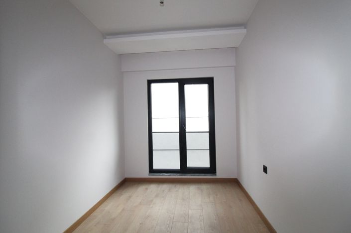 Image No.9-3 Bed Apartment for sale