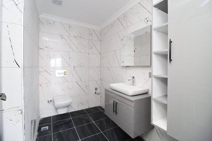 Image No.25-3 Bed Apartment for sale