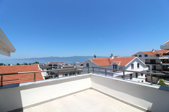 Image No.27-3 Bed Apartment for sale