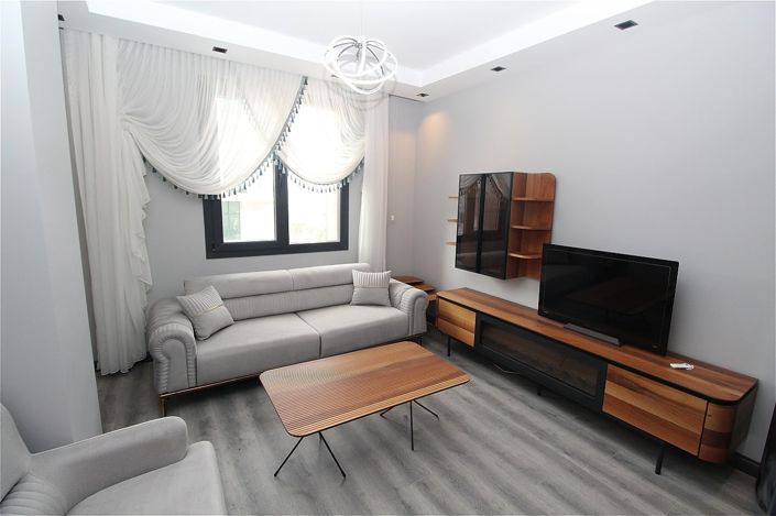 Image No.18-4 Bed Apartment for sale