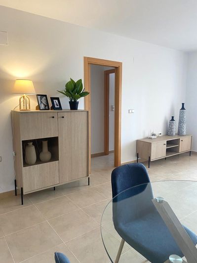 Image No.25-2 Bed Apartment for sale