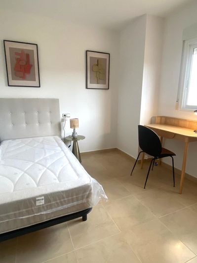 Image No.31-2 Bed Apartment for sale