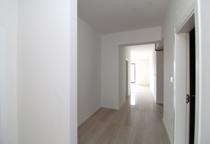 Image No.21-2 Bed Apartment for sale