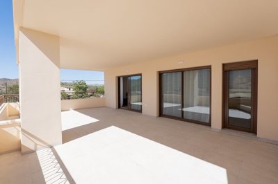 Exterior 5