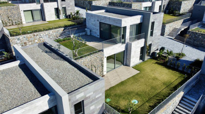 Exterior 11