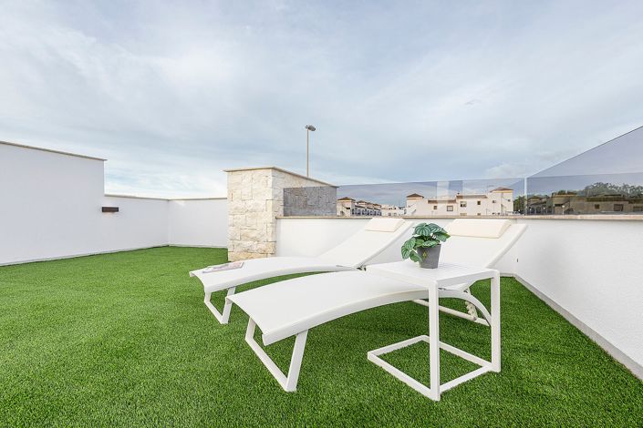 Image No.13-2 Bed House/Villa for sale