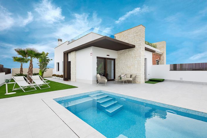 Image No.2-2 Bed House/Villa for sale