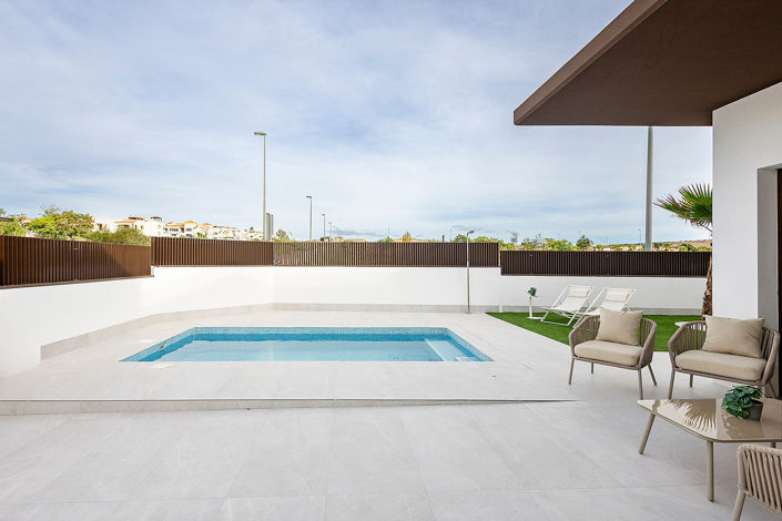 Image No.6-2 Bed House/Villa for sale