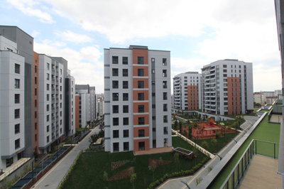 Exterior 4