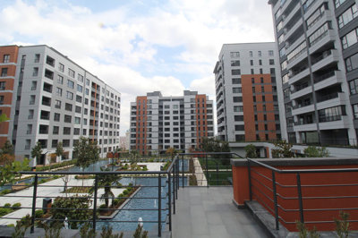 Exterior 9
