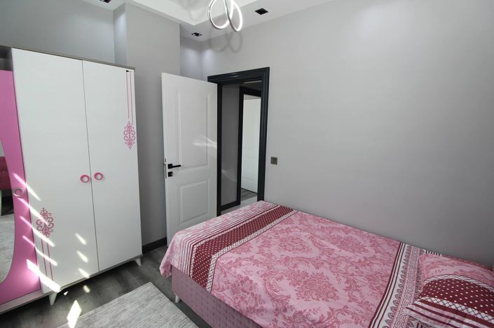 Image No.40-3 Bed Apartment for sale