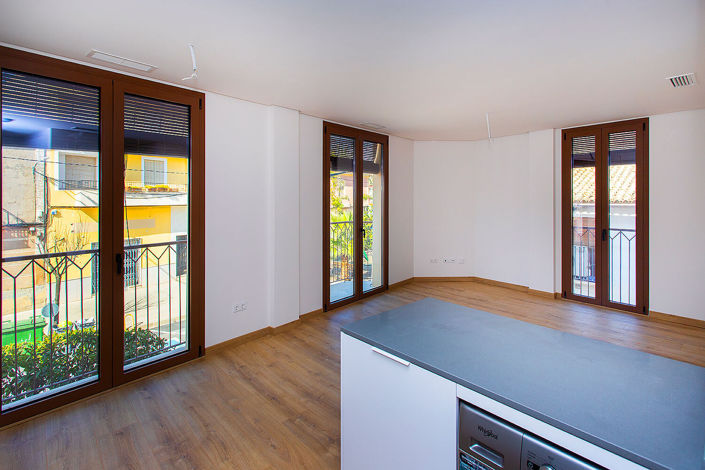 Image No.12-3 Bed Apartment for sale
