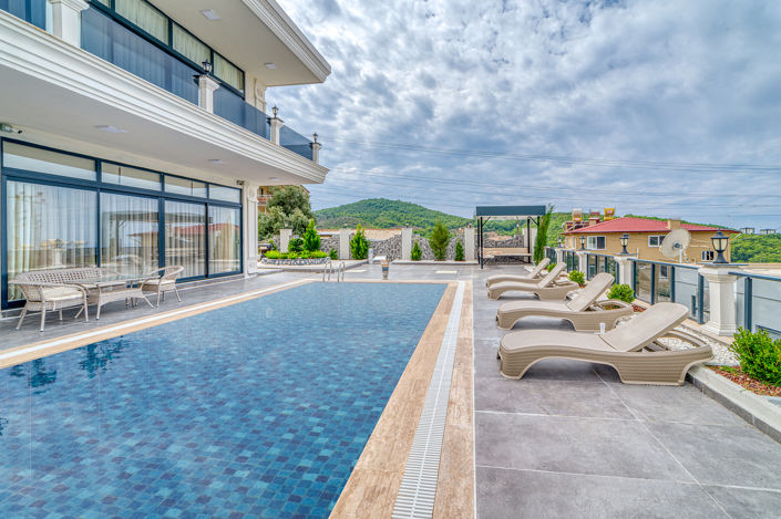 Image No.3-4 Bed House/Villa for sale