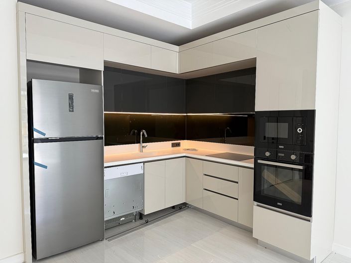 Image No.37-3 Bed Apartment for sale