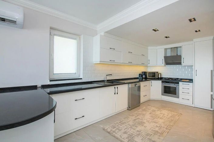 Image No.21-4 Bed House/Villa for sale