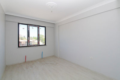 Interior 5