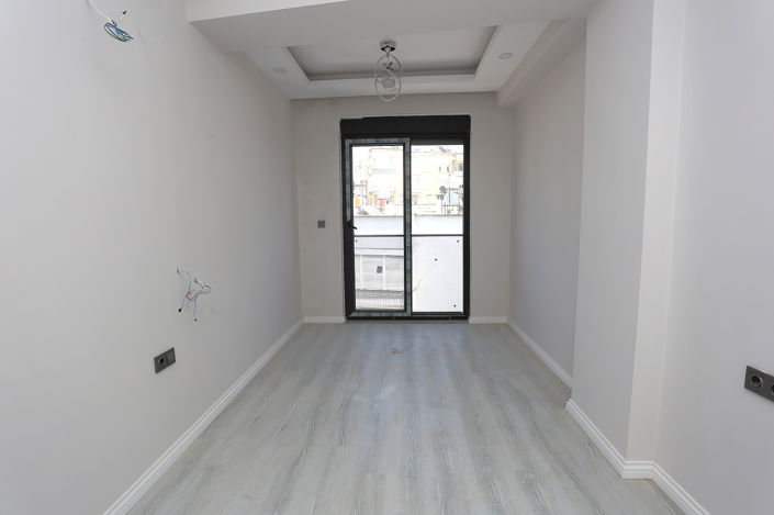 Image No.10-1 Bed Apartment for sale