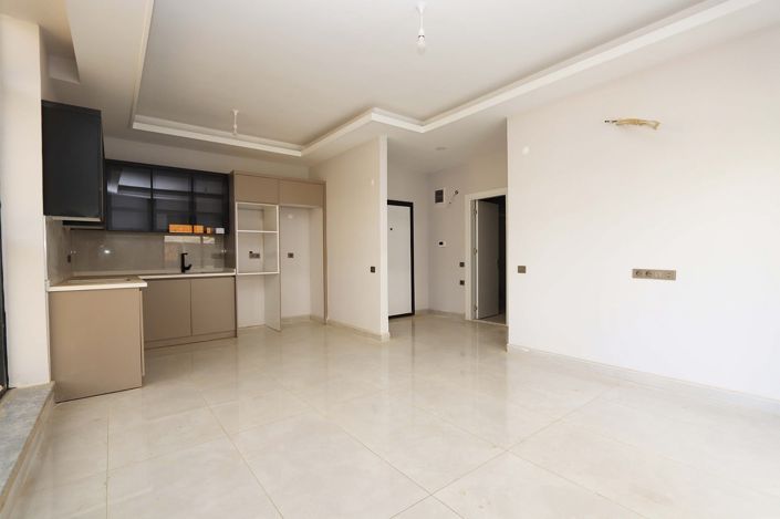 Image No.14-2 Bed Apartment for sale