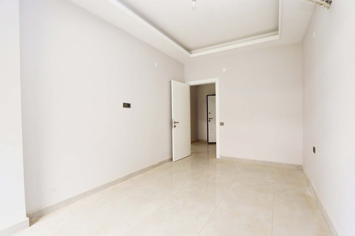 Image No.20-2 Bed Apartment for sale