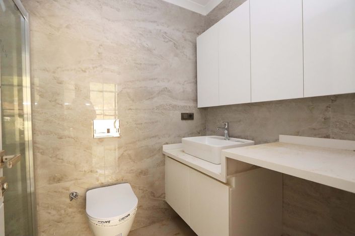 Image No.21-2 Bed Apartment for sale