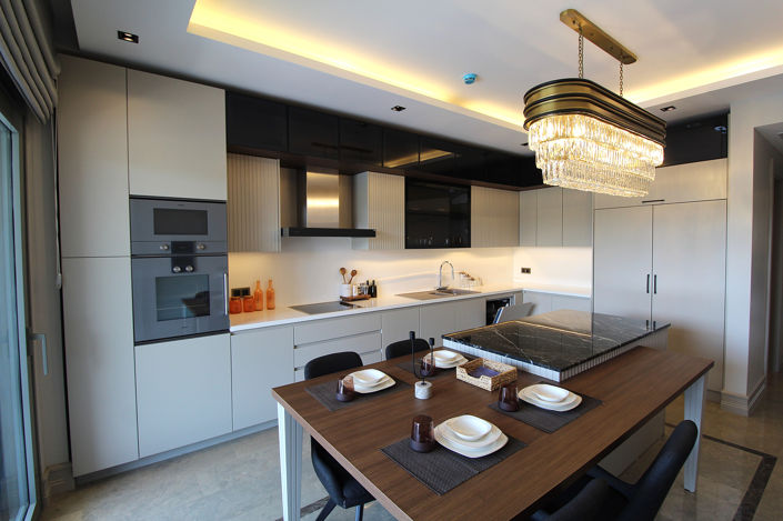 Image No.9-10 Bed House/Villa for sale