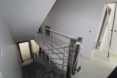 Interior 5
