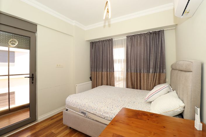 Image No.17-5 Bed House/Villa for sale