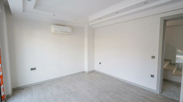 Image No.15-4 Bed House/Villa for sale