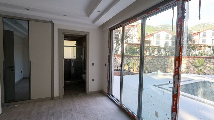 Image No.16-4 Bed House/Villa for sale
