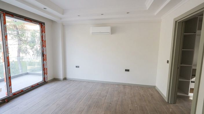 Image No.17-4 Bed House/Villa for sale