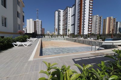 Exterior 5