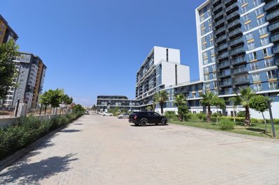 Exterior 6