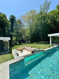 Exterior 4