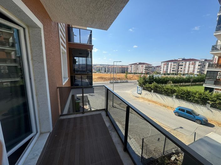 Image No.12-2 Bed Apartment for sale