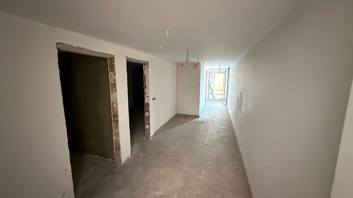 Image No.45-5 Bed House/Villa for sale