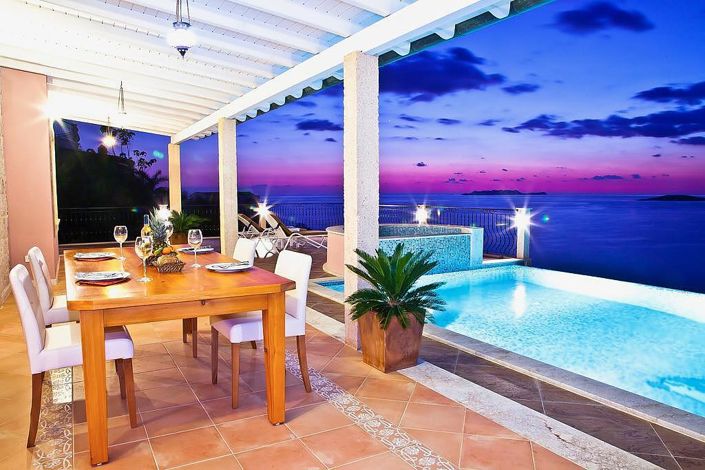 Image No.6-8 Bed House/Villa for sale