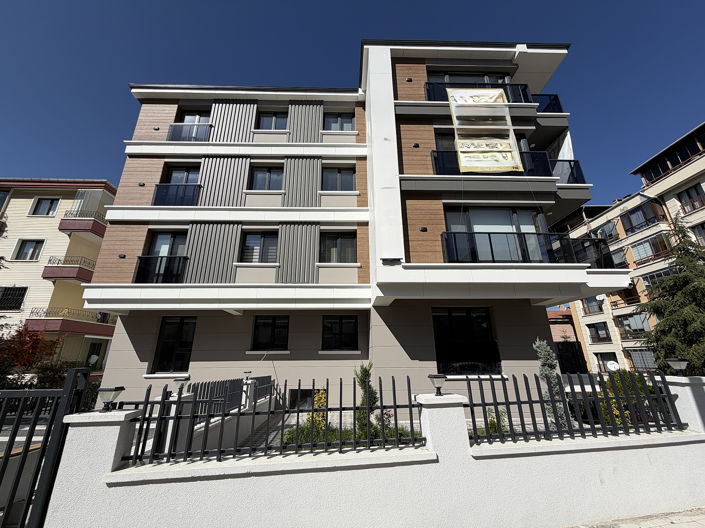 Image No.2-Appartement de 3 chambres à vendre à Akpinar