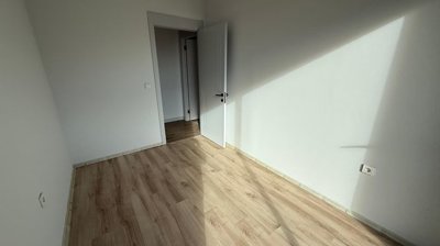 Interior 9