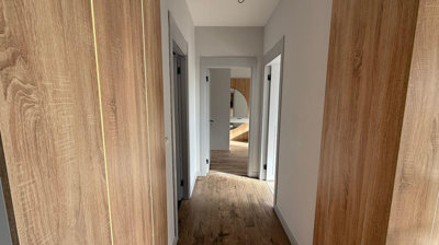 Interior 10