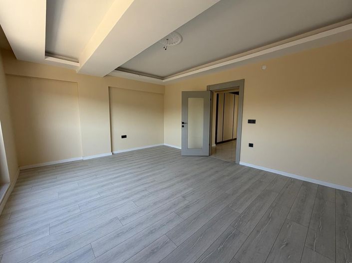 Image No.9-1 Bed Apartment for sale