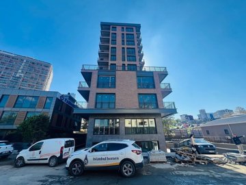 Exterior 3
