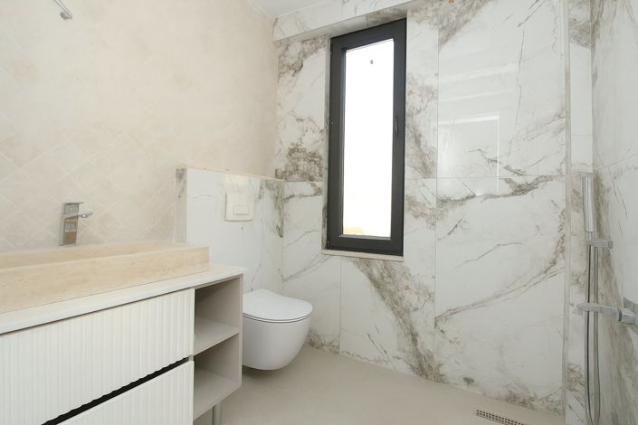 Image No.39-5 Bed House/Villa for sale