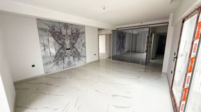Interior 3