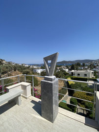 Exterior 11
