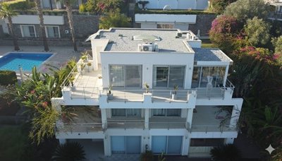 Exterior 2
