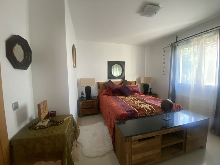 Image No.34-2 Bed Apartment for sale