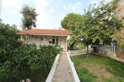 Exterior 12