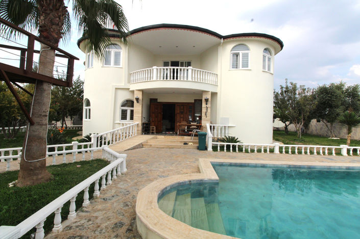 Image No.2-9 Bed House/Villa for sale