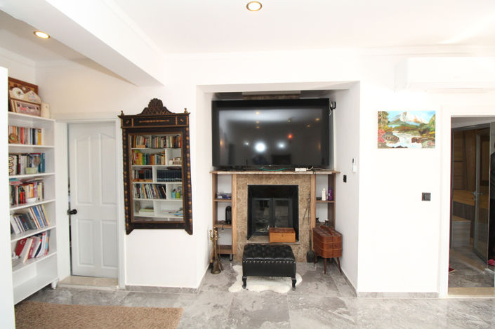 Image No.28-9 Bed House/Villa for sale